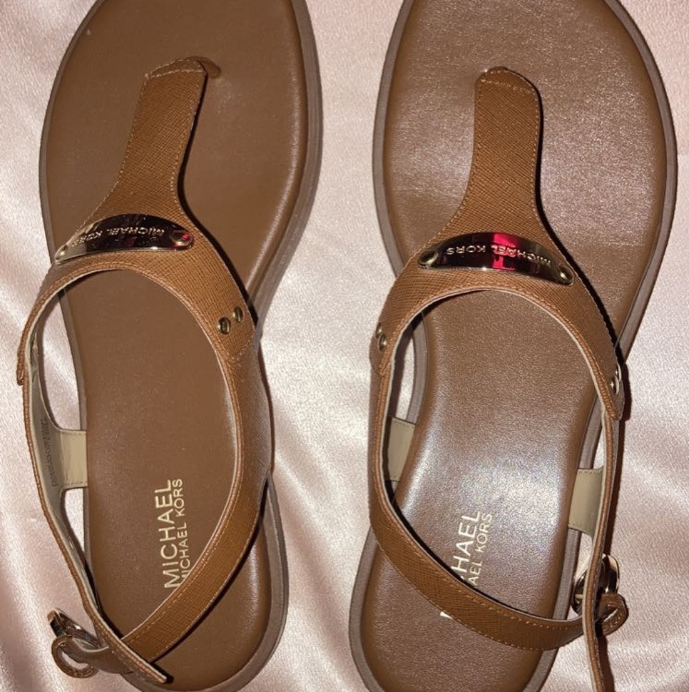 AUTHENTIC MICHAEL KORS SANDALS